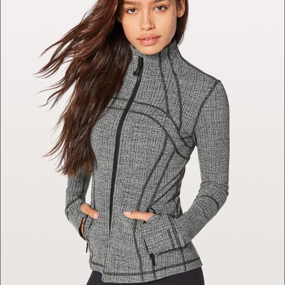 ISO LULU LEMON 🍋!!!!! DO NOT BUY - Picture 2 of 2